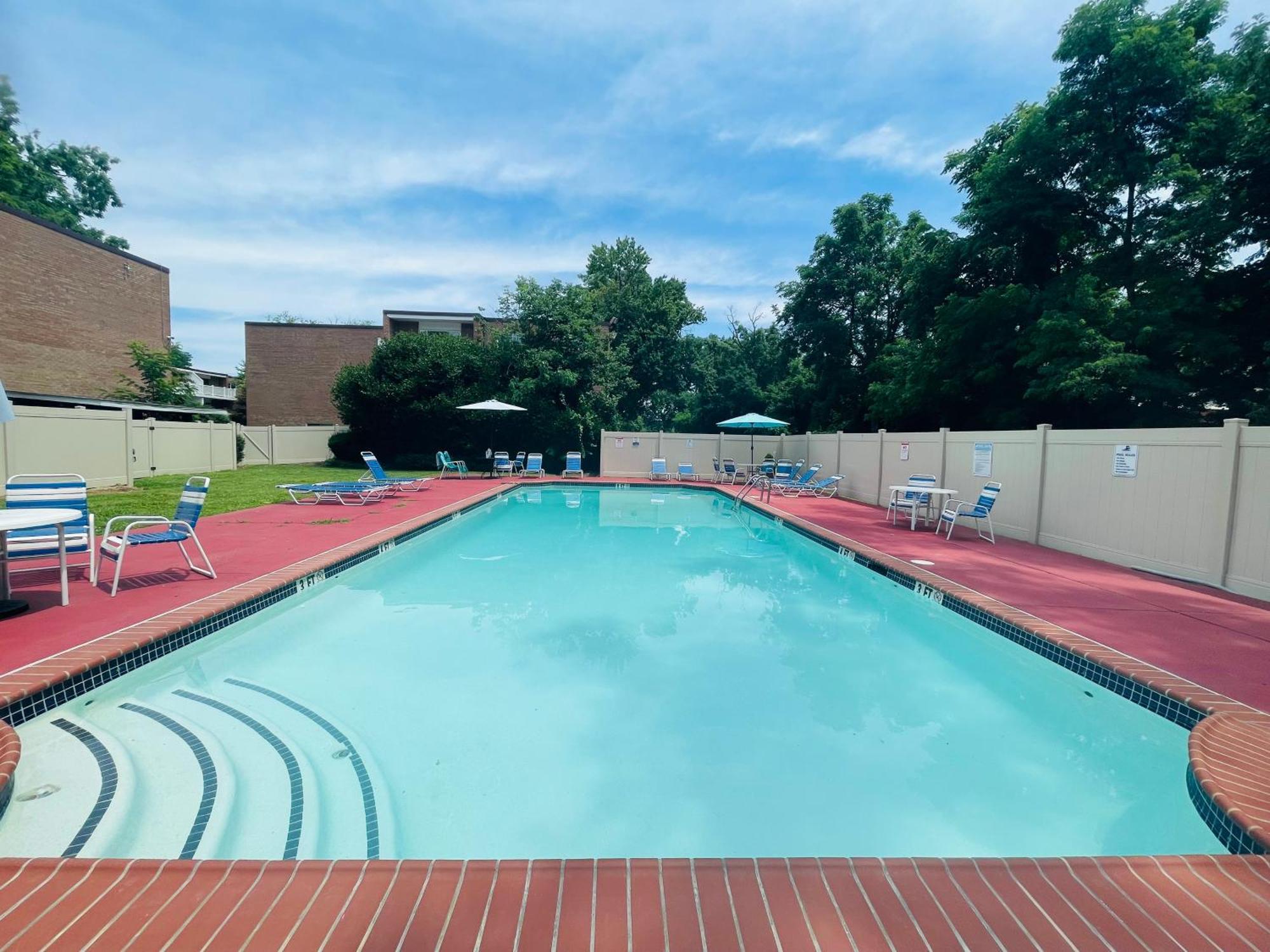 Beautiful, Spacious, 22 In Elkins Park * Willow Grove